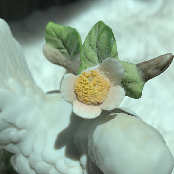 Unique hard to find Dove musical box with the song "Love Story", made in Japan - Picture 6 of 9